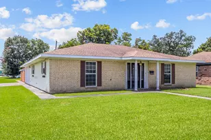2601 Rose Ave, Groves, TX 77619 - Photo 26