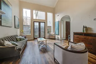 2527 Potomac Dr, Houston, TX 77057 - Photo 10