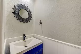 2527 Potomac Dr, Houston, TX 77057 - Photo 24