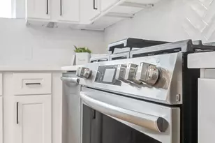 407 Grove St, Houston, TX 77020 - Photo 10