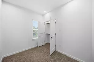 8412 Darien St, Houston, TX 77028 - Photo 16