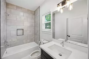 8412 Darien St, Houston, TX 77028 - Photo 16