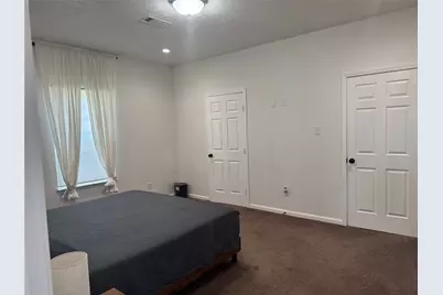 2114 W Humble Avenue, Baytown, TX 77520 - Photo 4