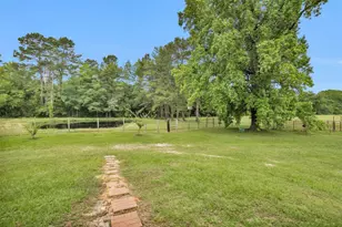 2955 Hogg Ext, Kennard, TX 75847 - Photo 40