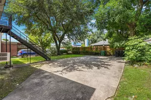 4201 Woodleigh St, Houston, TX 77023 - Photo 2