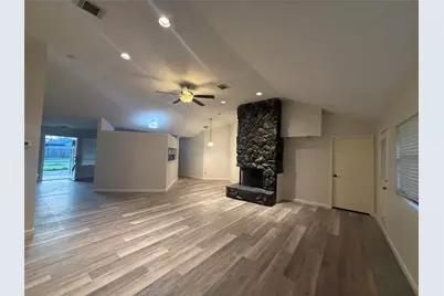 13303 Sheer Water Drive, Houston, TX 77082 - Photo 16