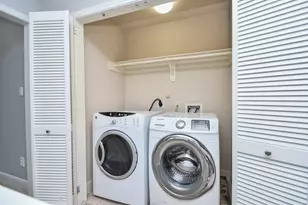 1016 Studer St, Houston, TX 77007 - Photo 30