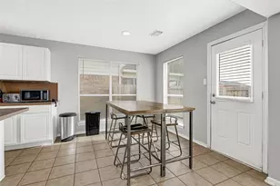 5707 Meadow Breeze Ln, Rosharon, TX 77583 - Photo 10