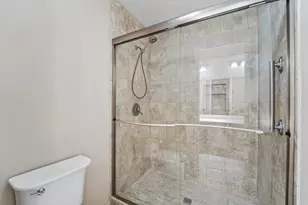 2015 Creek Valley Ln, Sugar Land, TX 77478 - Photo 26