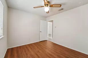 2015 Creek Valley Ln, Sugar Land, TX 77478 - Photo 28