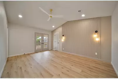 800 Country Place Drive #302, Houston, TX 77079 - Photo 20
