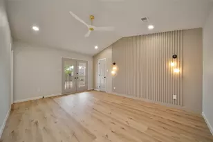 800 Country Pl Dr, Houston, TX 77079 - Photo 20