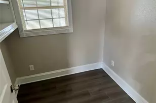 1907 Amy Dr, Baytown, TX 77520 - Photo 24