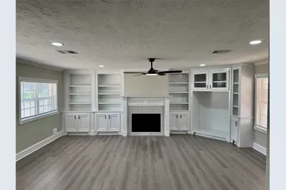 1907 Amy Drive, Baytown, TX 77520 - Photo 18