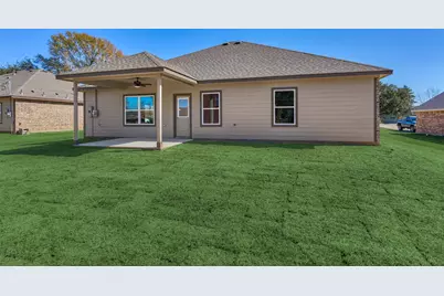 10473 Valley Drive N, Willis, TX 77318 - Photo 46