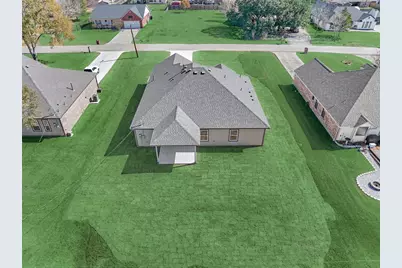 10473 Valley Drive N, Willis, TX 77318 - Photo 6