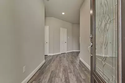 10473 Valley Drive N, Willis, TX 77318 - Photo 10