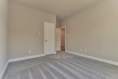 10473 Valley Drive N, Willis, TX 77318 - Photo 16