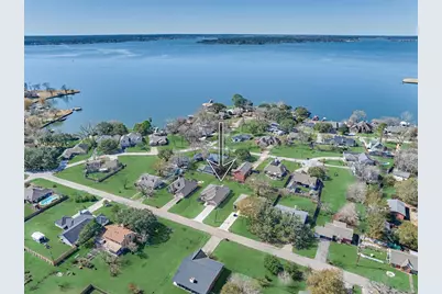 10473 Valley Drive N, Willis, TX 77318 - Photo 2