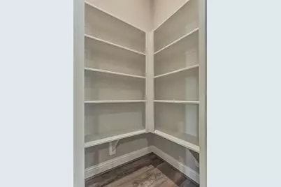 10473 Valley Drive N, Willis, TX 77318 - Photo 34