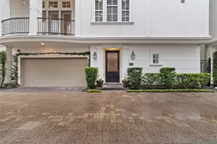 3216 McKinney St, Houston, TX 77003 - Photo 2