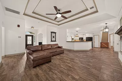 14063 Belmont Circle, Mont Belvieu, TX 77523 - Photo 16