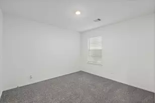 22306 Forest Gorge Ln, Spring, TX 77373 - Photo 20