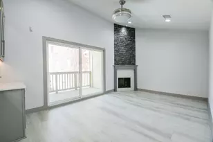 2300 Augusta Dr, Houston, TX 77057 - Photo 4