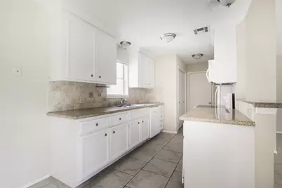 6019 Spellman Road, Houston, TX 77096 - Photo 10