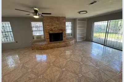 10607 Bainbridge Street, Houston, TX 77016 - Photo 16