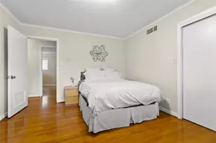 3641 Deal St, Houston, TX 77025 - Photo 28