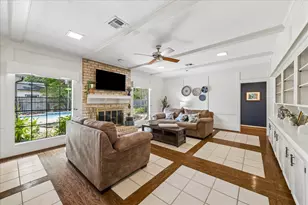 2311 Poplar Park Dr, Kingwood, TX 77339 - Photo 2