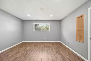 16027 Brimfield Dr, Houston, TX 77082 - Photo 26