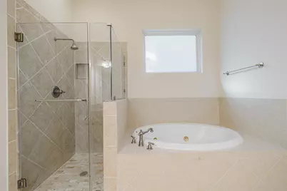 7155 Windwater Lagoon, Houston, TX 77036 - Photo 22
