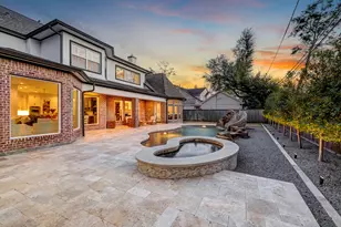 1117 Traweek St, Houston, TX 77055 - Photo 38