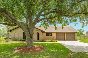 131 Singleton St, Jones Creek, TX 77541 - Photo 1