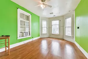 4016 Ursuline St, Galveston, TX 77550 - Photo 8