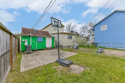 4016 Ursuline Street, Galveston, TX 77550 - Photo 20