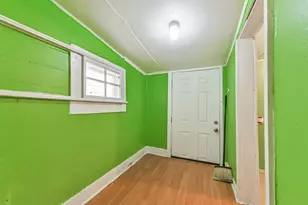 4016 Ursuline St, Galveston, TX 77550 - Photo 14