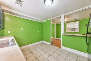 4016 Ursuline St, Galveston, TX 77550 - Photo 16