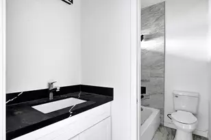 4338 Larkspur St, Houston, TX 77051 - Photo 22