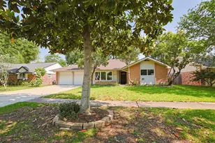 5410 Indigo St, Houston, TX 77096 - Photo 2