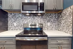 2984 Holly Hall St, Houston, TX 77054 - Photo 8