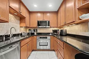2929 Buffalo Speedway, Houston, TX 77098 - Photo 12