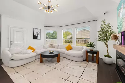 14910 Lake Woodbridge Court, Sugar Land, TX 77498 - Photo 8