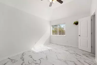 14910 Lake Woodbridge Court, Sugar Land, TX 77498 - Photo 30