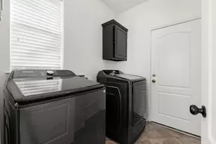 14910 Lake Woodbridge Ct, Sugar Land, TX 77498 - Photo 44