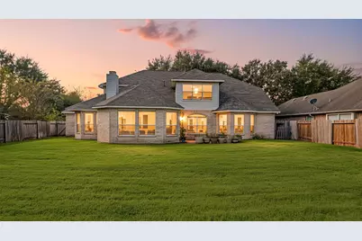14910 Lake Woodbridge Court, Sugar Land, TX 77498 - Photo 2
