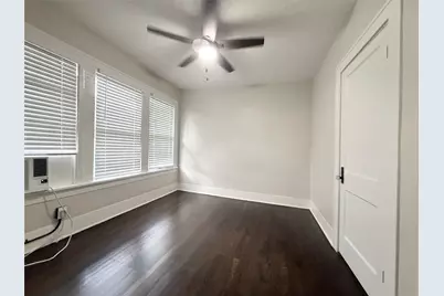 1126 Berthea Street #18, Houston, TX 77006 - Photo 10
