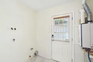 12842 Westmere Dr, Houston, TX 77077 - Photo 38
